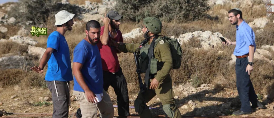 Dobrovoljci koji stavljaju svoja tijela između izraelskih doseljenika i palestinskog sela